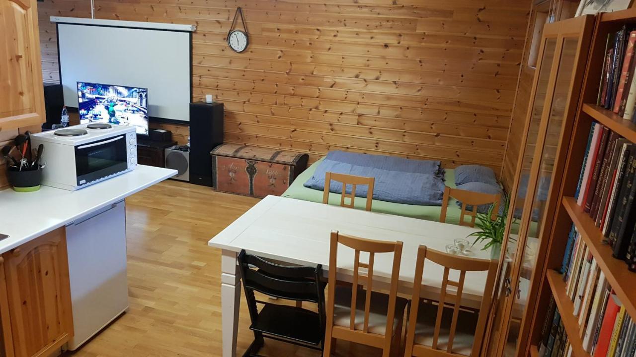 One-Room Cabin Without Shower Time Buitenkant foto